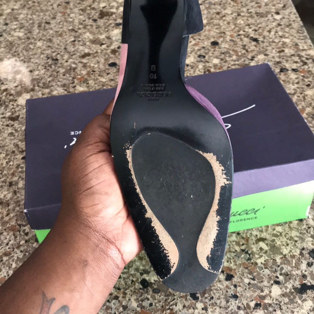 Heels - Picture 2 of 2